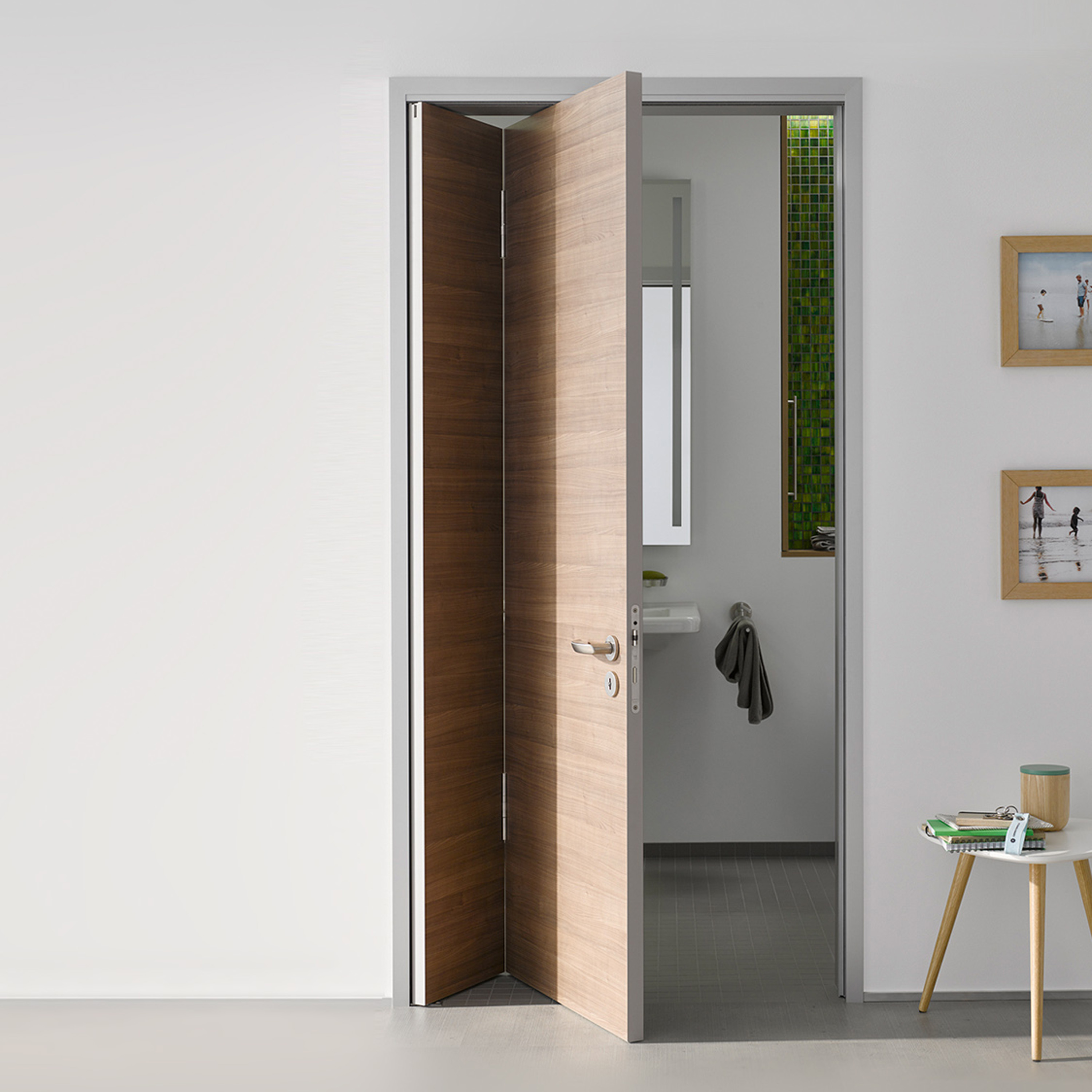 Raumspartüren barrierefreie Falttür in Aluminiumzarge